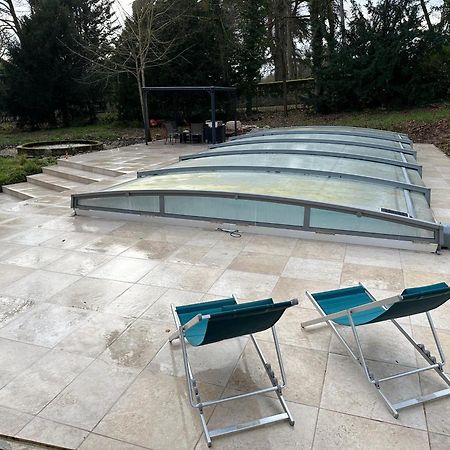 Gite « Les Basse Des Grouets » Блоа Екстериор снимка